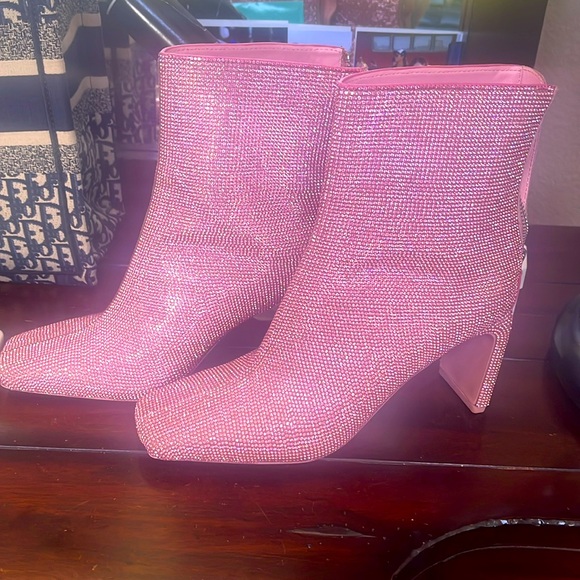 Bnwt Jonathan simkhai boots from Saks! - Picture 4 of 9